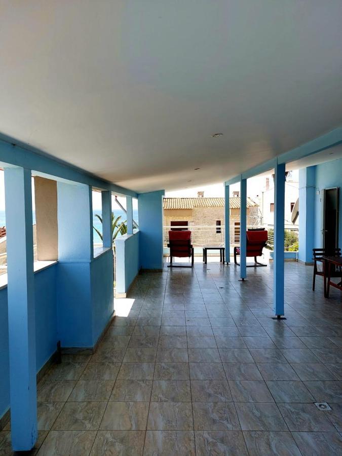 Apartment In Siviri Sea View エクステリア 写真