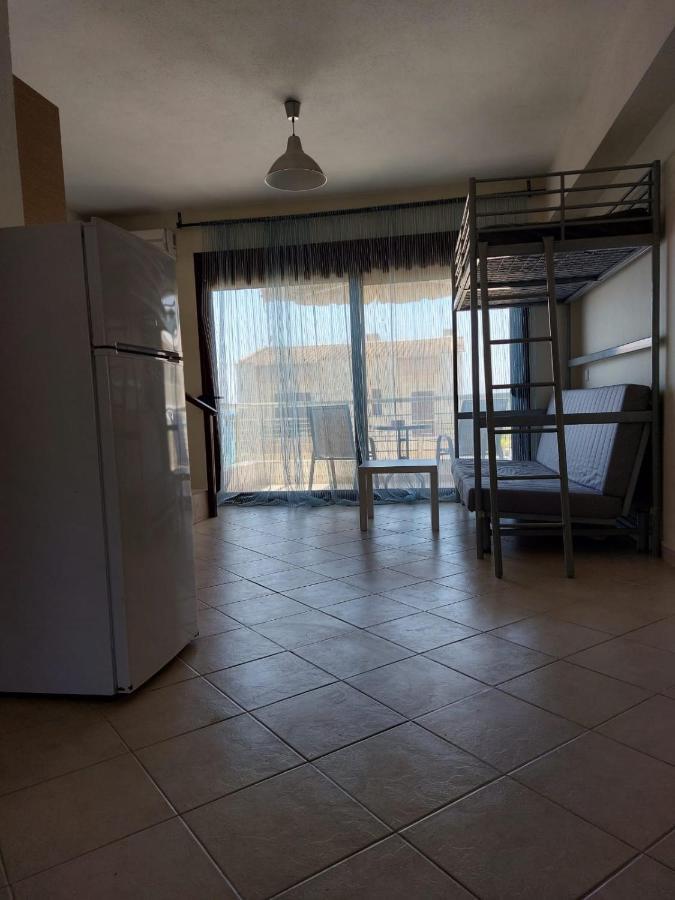 Apartment In Siviri Sea View エクステリア 写真